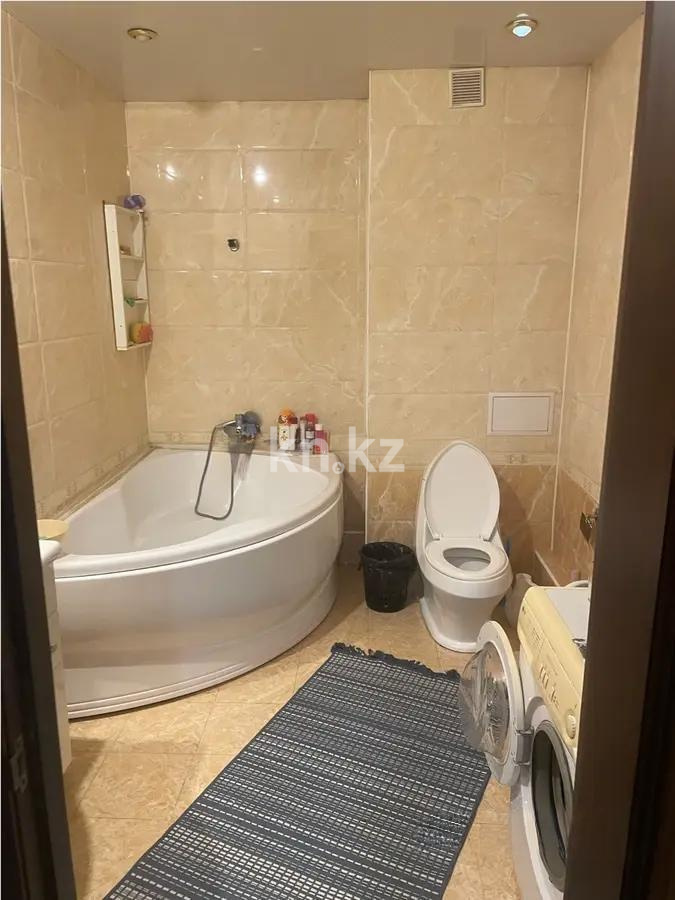 Продажа 2-комнатной квартиры, 70 м², ул. Кенесары, дом  52 в Астане - фото 4