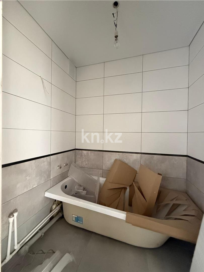 Продажа 3-комнатной квартиры, 63 м² в Караганде - фото 10