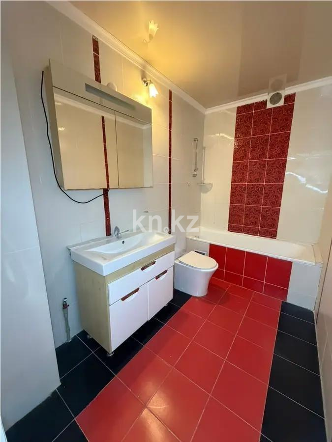 Продажа 3-комнатной квартиры, 99 м², ул. Сауран, дом  7 в Астане - фото 4