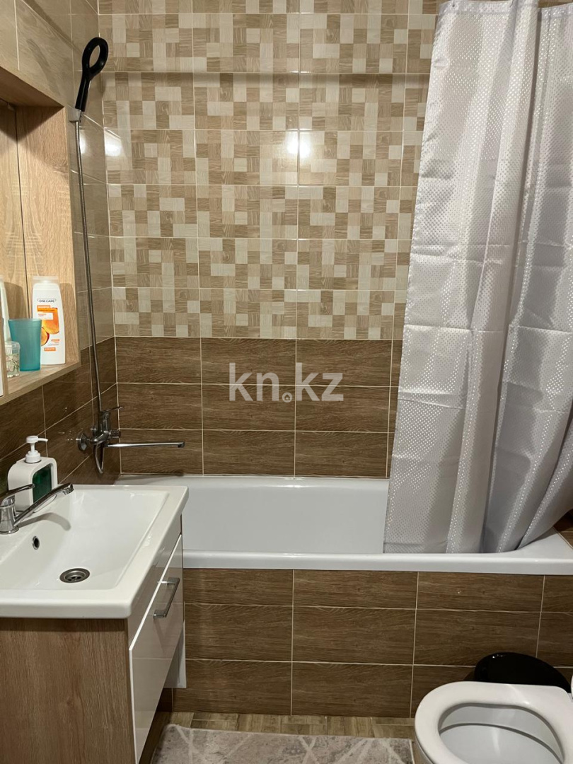 Аренда 1-комнатной квартиры посуточно, 35 м² в Астане - фото 10