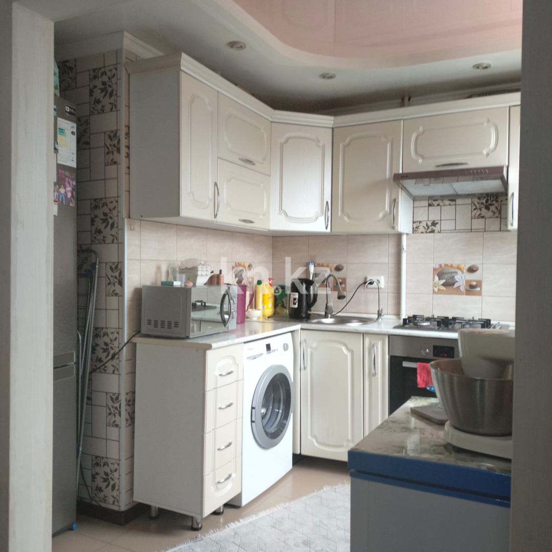 Продажа 2-комнатной квартиры, 48 м², Самал, дом  38 в Таразе - фото 3