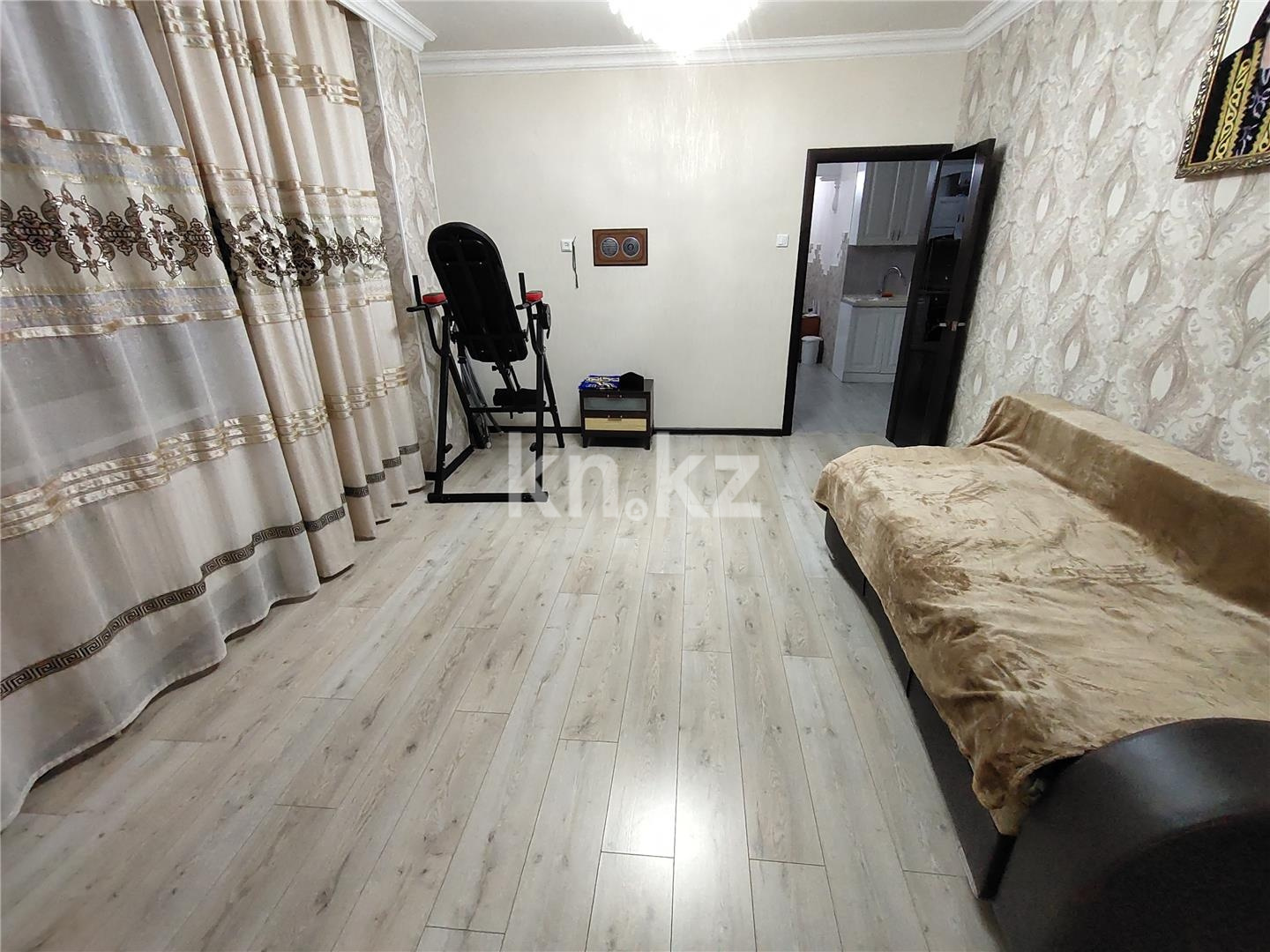 Продажа 3-комнатной квартиры, 77 м² в Караганде - фото 2
