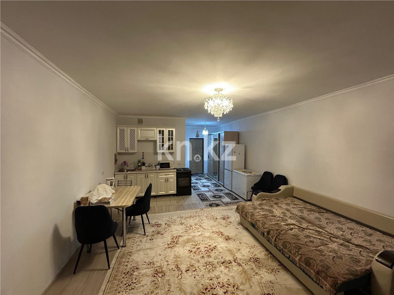 Продажа 1-комнатной квартиры, 40 м², ул. Кургальжинское шоссе в Астане - фото 6