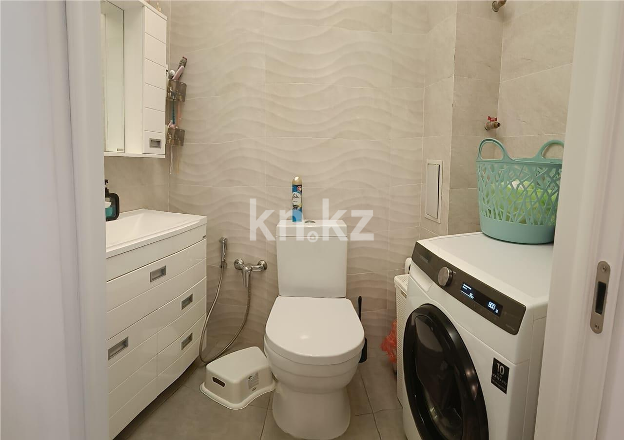 Продажа 3-комнатной квартиры, 86 м², пр. Жумабаева в Астане - фото 8