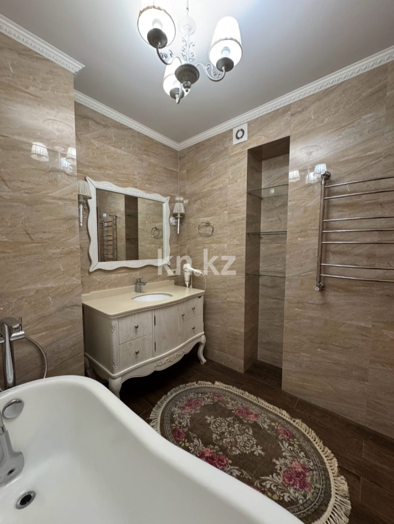 Продажа 2-комнатной квартиры, 73.1 м², ул. Торайгырова, дом  25 в Алматы - фото 12