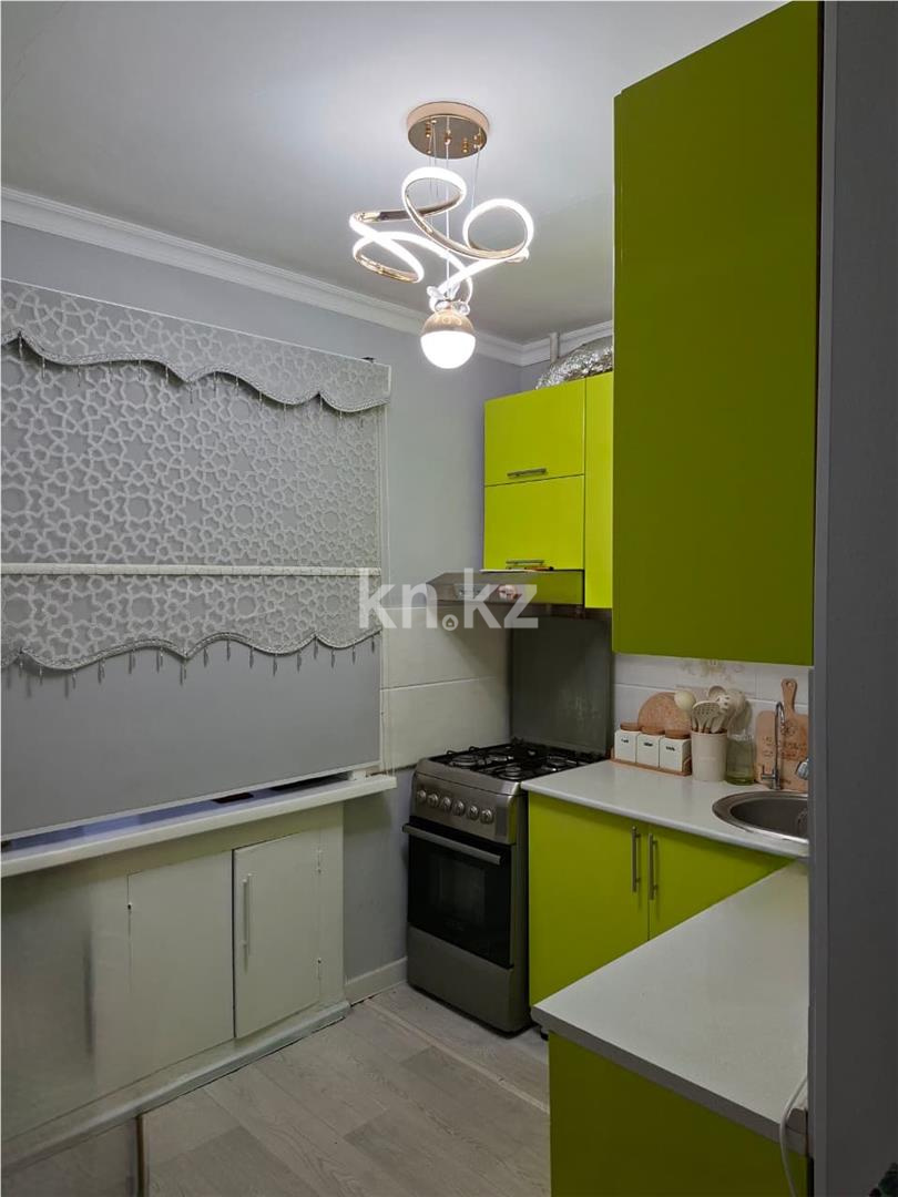 Продажа 3-комнатной квартиры, 59 м², пр. Строителей в Караганде - фото 8