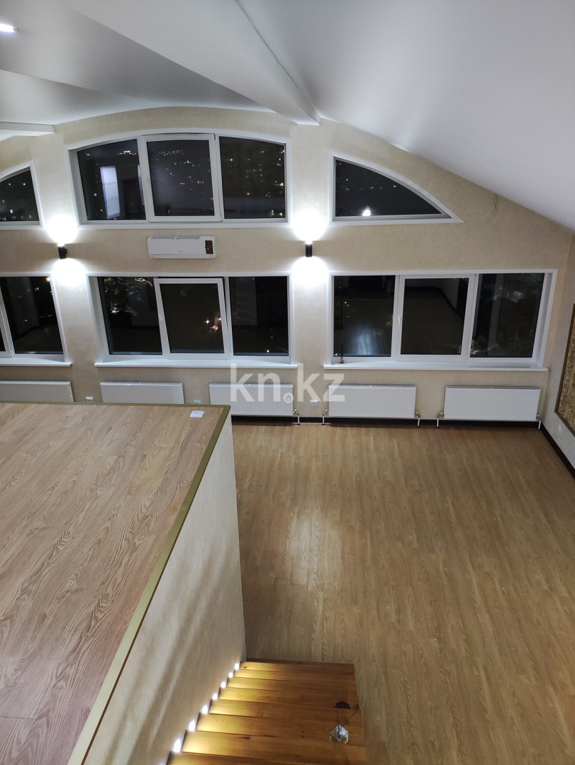 Продажа 5-комнатной квартиры, 165.5 м², ул. Иманова, дом  17 - ул. Валиханова в Астане - фото 5