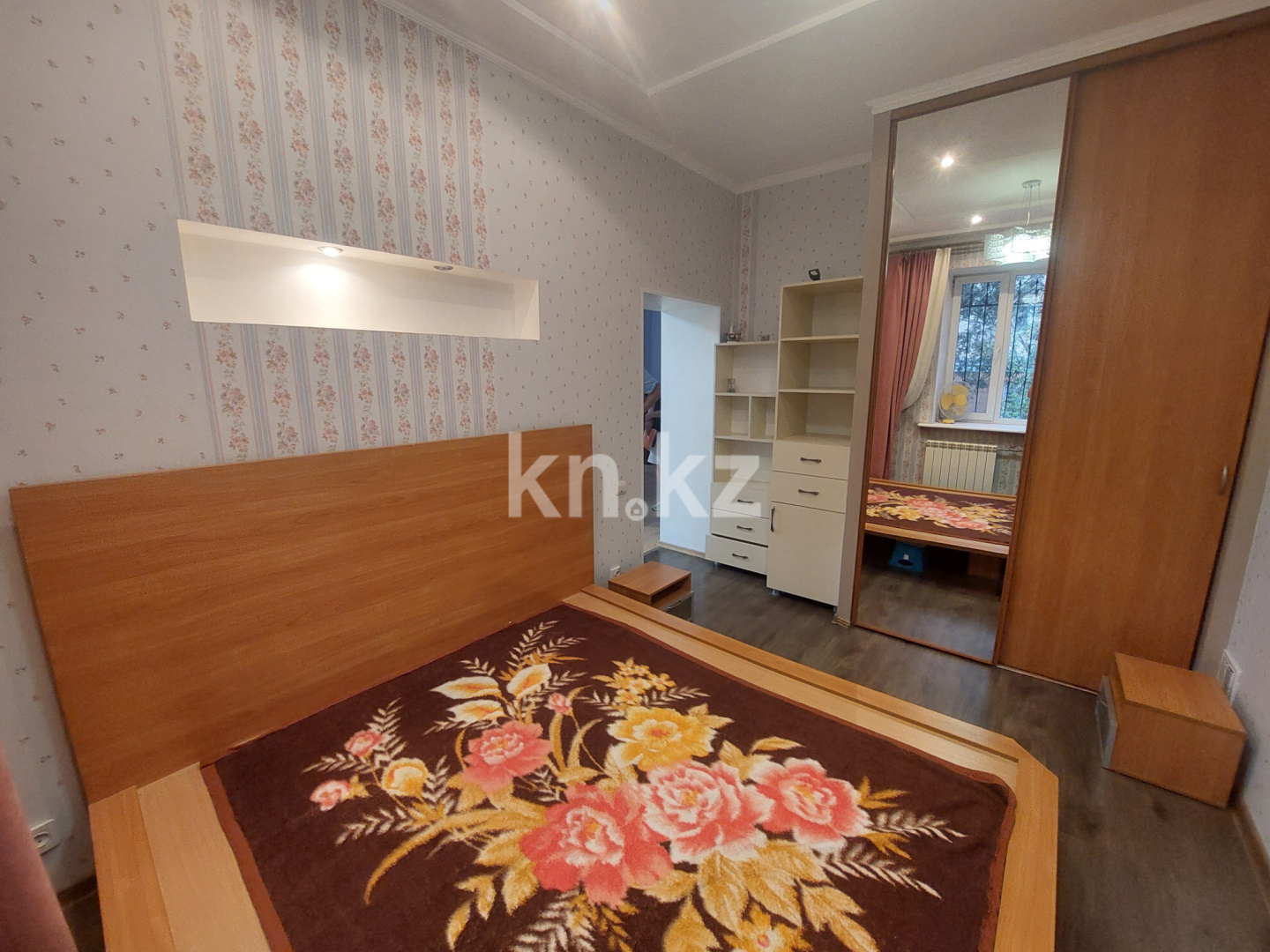 Продажа 2-комнатной квартиры, 57 м², ул. Аханова (Театральная), дом  54 в Караганде - фото 9