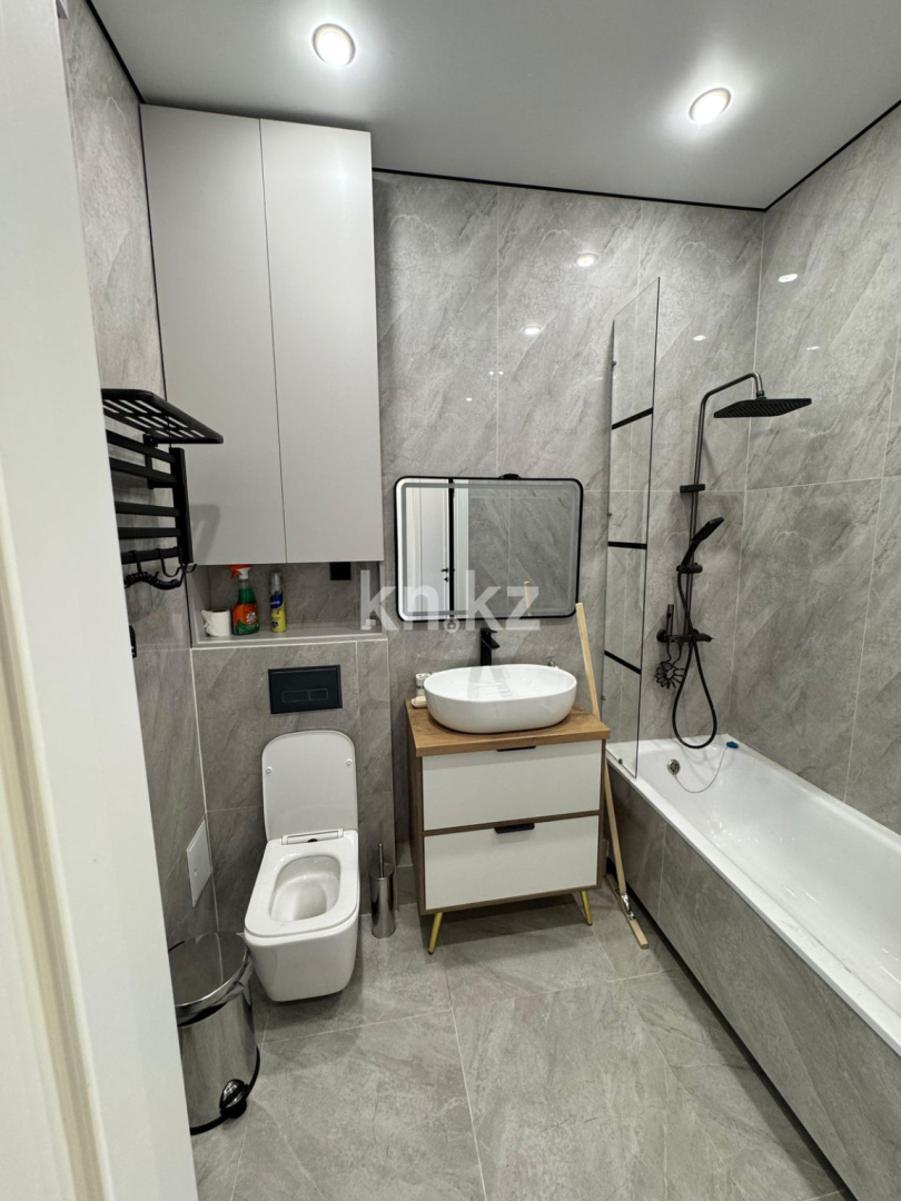 Аренда 2-комнатной квартиры посуточно, 50 м² в Алматы - фото 15