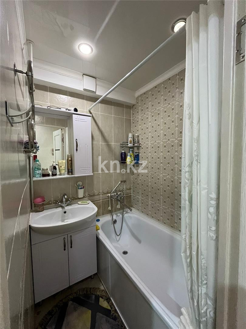 Продажа 2-комнатной квартиры, 43 м², ул. Муканова в Караганде - фото 12