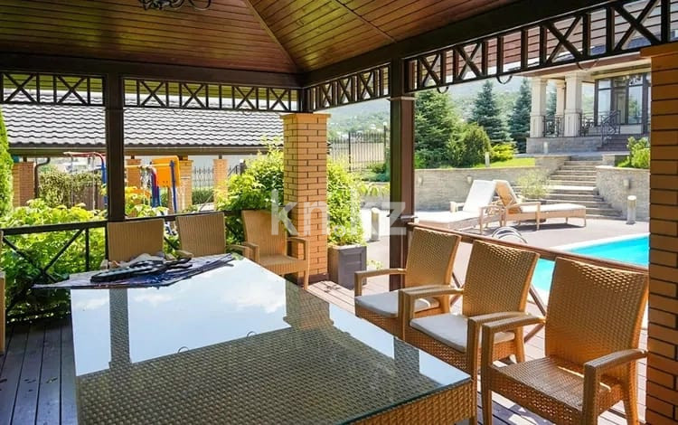 Аренда 8-комнатного дома, 540 м² в Алматы - фото 23