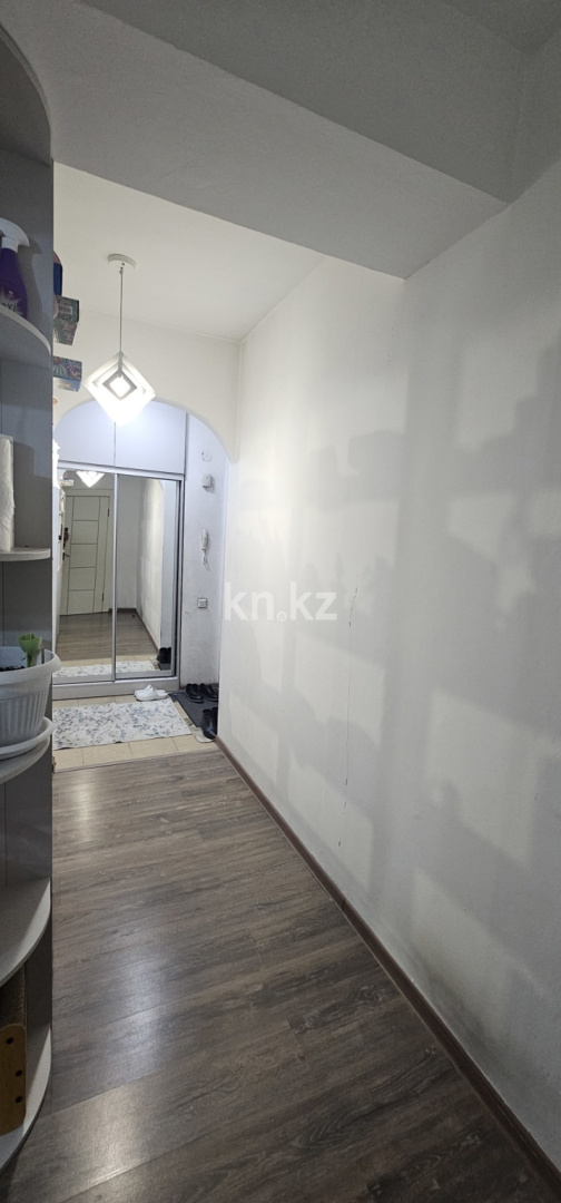 Продажа 2-комнатной квартиры, 65 м², ул. Толе би в Алматы - фото 5