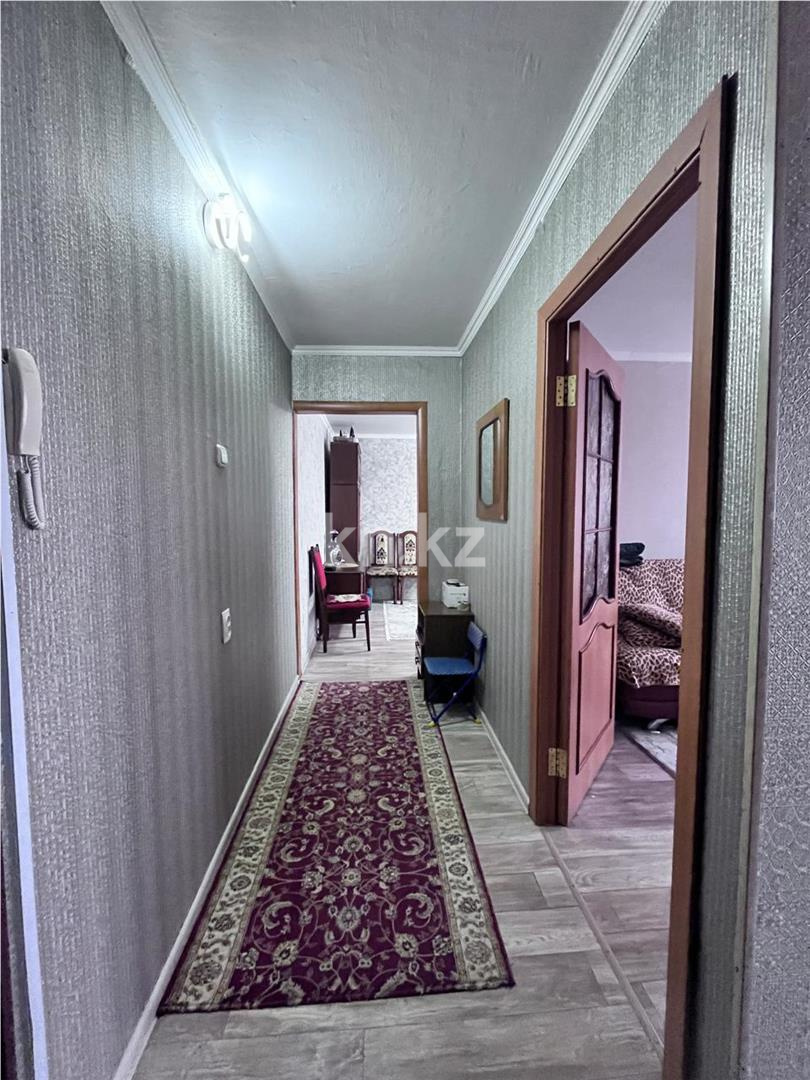 Продажа 4-комнатной квартиры, 61 м², пр. Строителей, дом  16 в Караганде - фото 19