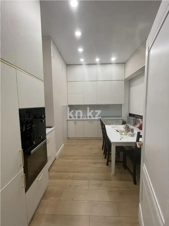 Продажа 2-комнатной квартиры, 63 м², ул. Толе би, дом  48/1 в Астане