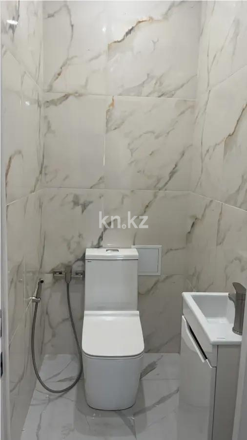 Продажа 2-комнатной квартиры, 70 м², пр. Тауелсыздык, дом  25 в Астане - фото 5