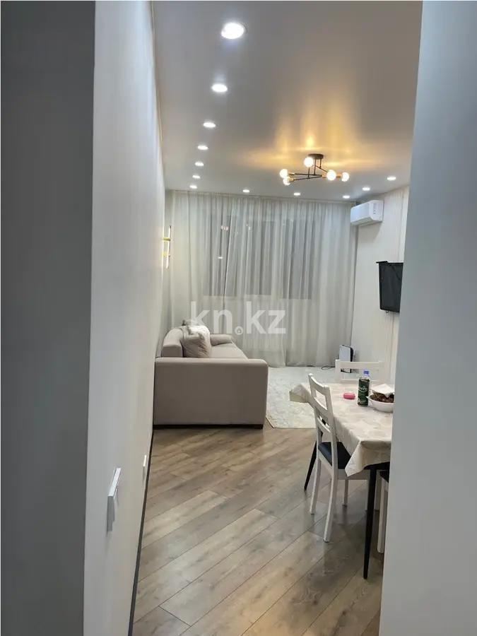 Продажа 3-комнатной квартиры, 60.1 м², ул. Сатпаева, дом  90а в Алматы - фото 2