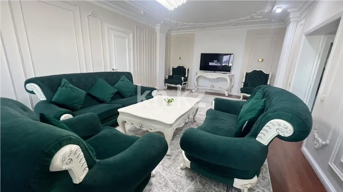 Продажа 5-комнатной квартиры, 205 м², ул. Достык, дом  5 в Астане