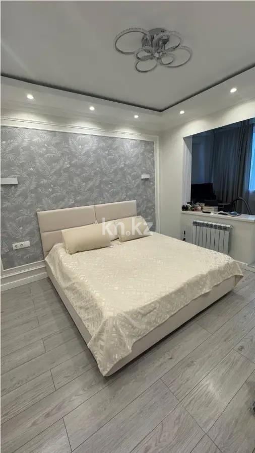 Продажа 3-комнатной квартиры, 70.5 м² в Алматы - фото 2