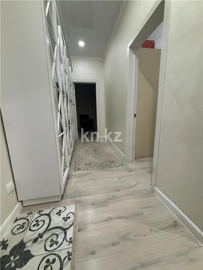 Продажа 2-комнатной квартиры, 65 м² в Караганде - фото 11