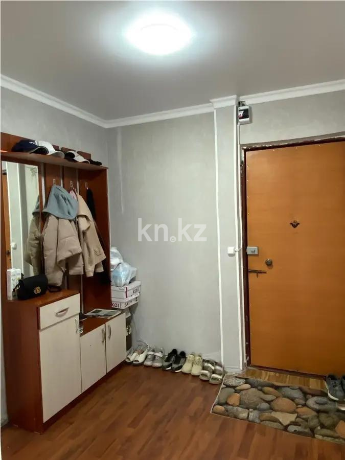 Продажа 3-комнатной квартиры, 62 м², мкр-н 16, дом  19 в Караганде - фото 6