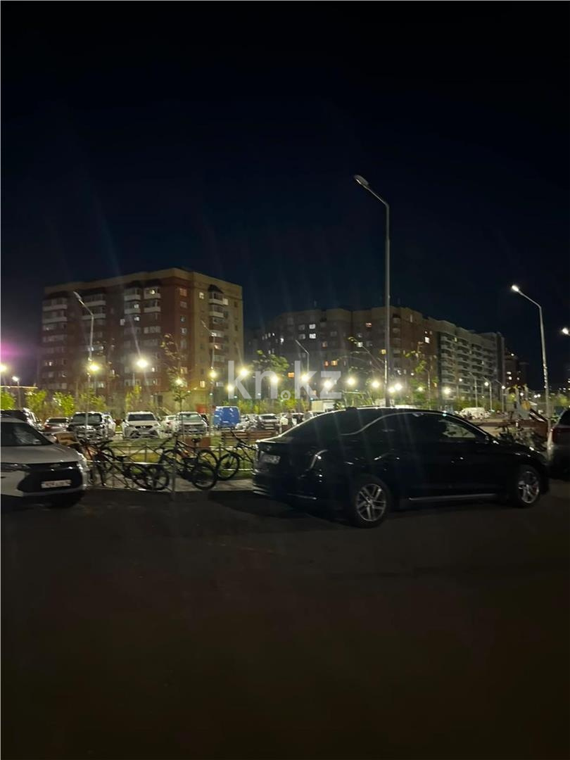 Продажа 1-комнатной квартиры, 64 м² в Астане - фото 11