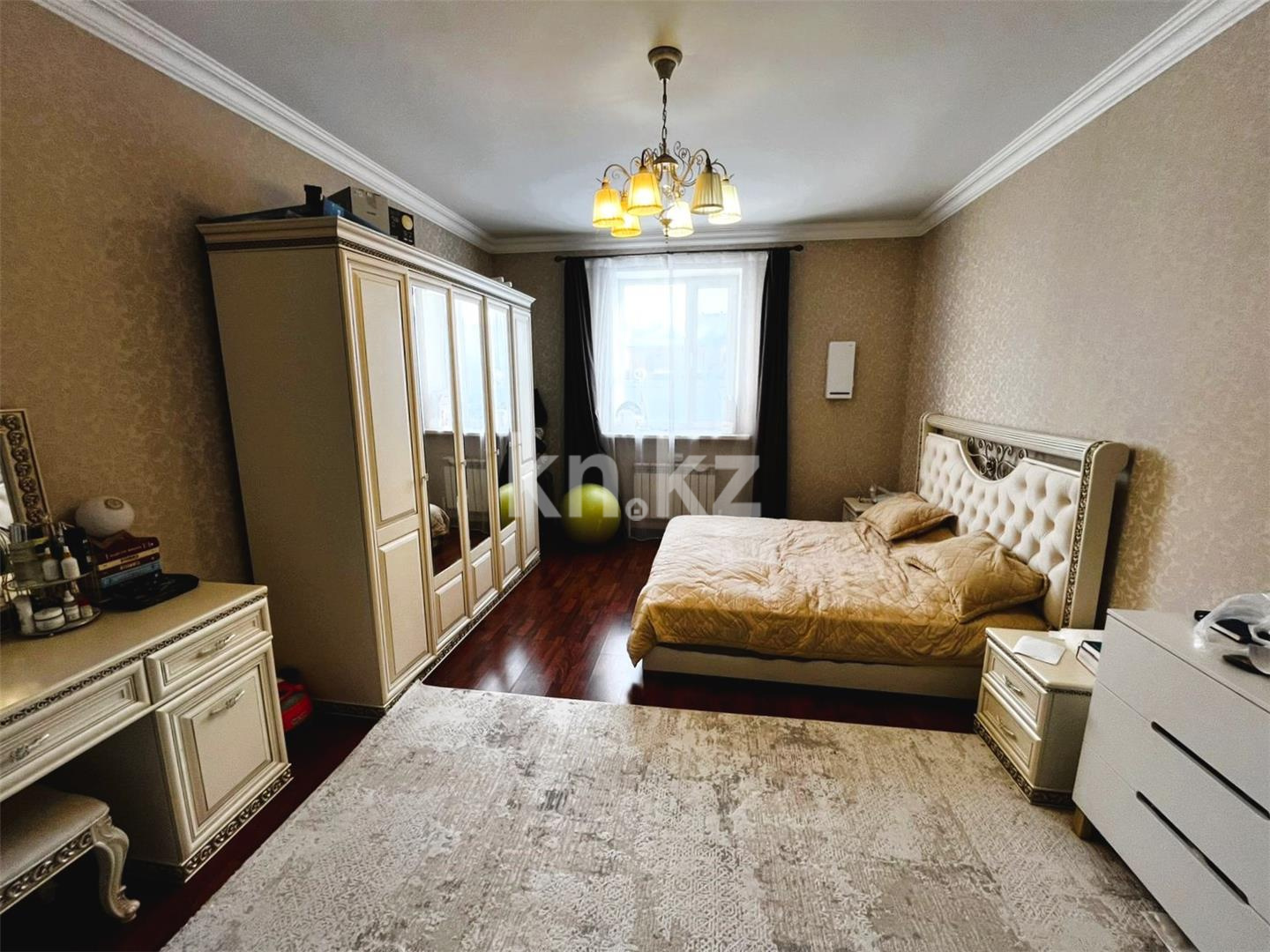 Продажа 9-комнатного дома, 370 м², Таугуль в Караганде - фото 8