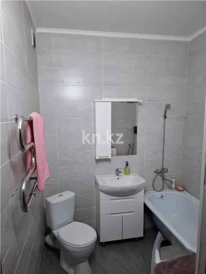 Продажа 2-комнатной квартиры, 42.2 м², ул. Жунисова, дом  12/1 в Алматы - фото 3