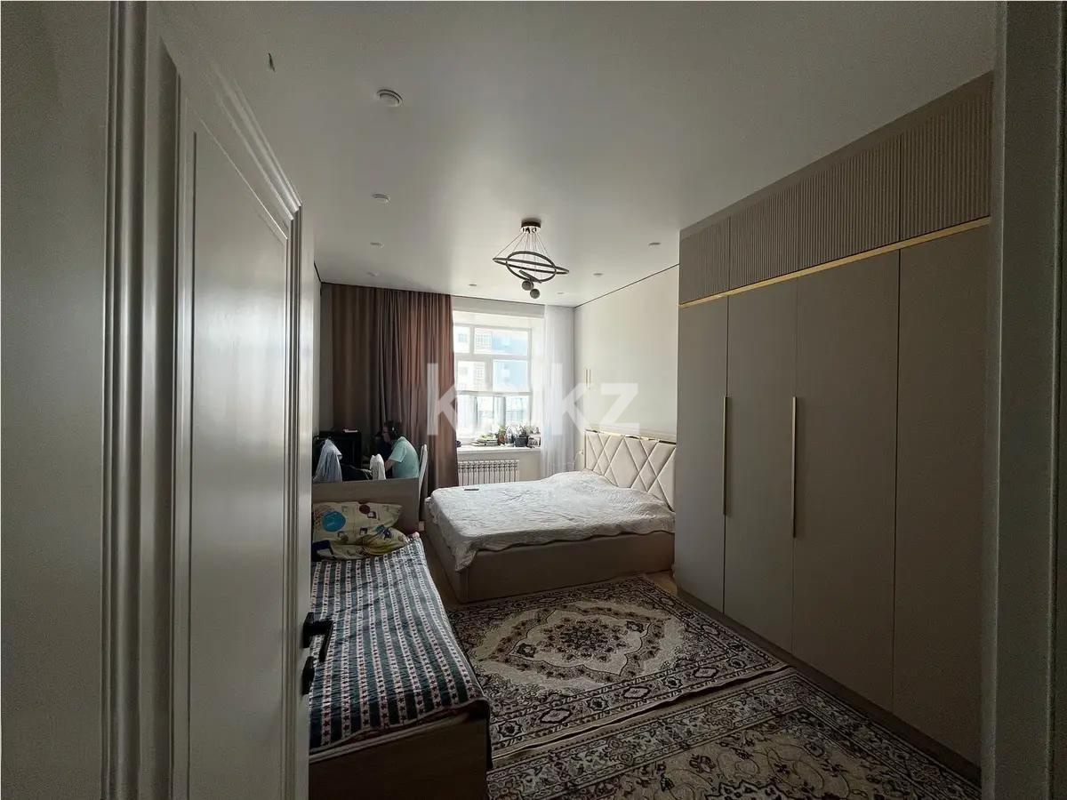 Продажа 2-комнатной квартиры, 70 м², ул. Университетская, дом  19/2 в Караганде - фото 2