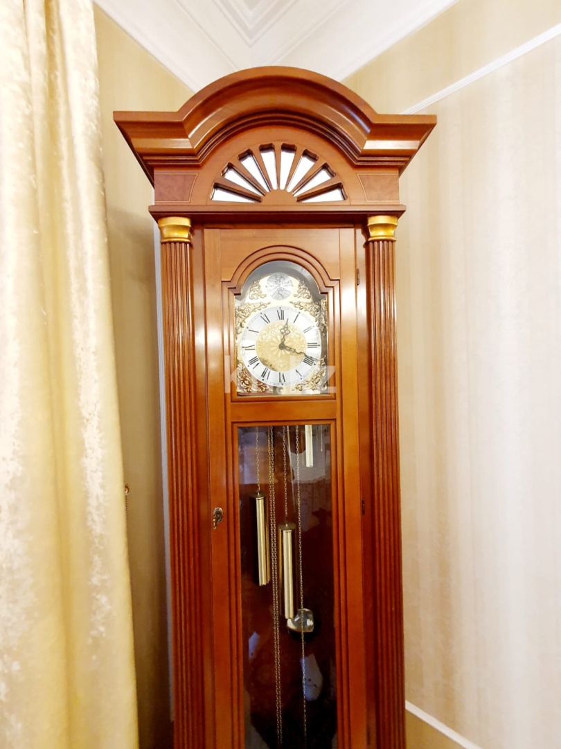 Продажа 4-комнатного дома, 426 м², ул. Сатпаева в Караганде - фото 4