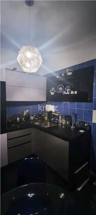 Продажа 2-комнатной квартиры, 63 м², ул. Желтоксан, дом  137 в Алматы - фото 3