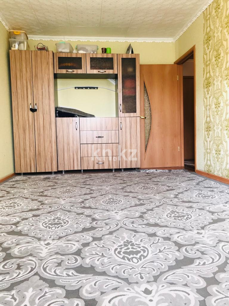Продажа 3-комнатной квартиры, 61 м², ул. Амангельды в Темиртау - фото 2