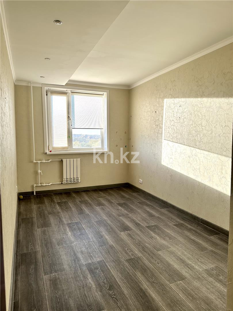Продажа 3-комнатной квартиры, 61 м², ул. Ержанова в Караганде - фото 5