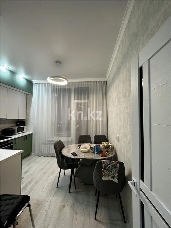Продажа 1-комнатной квартиры, 40 м², ул. Асфендиярова, дом  3 в Астане - фото 2