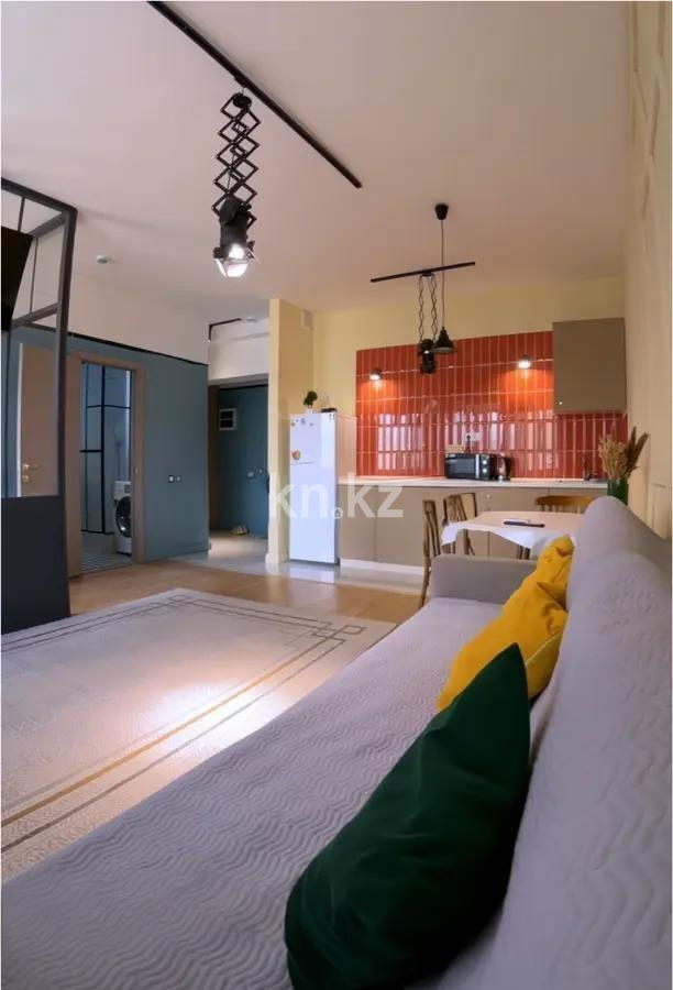 Продажа 2-комнатной квартиры, 40 м², ул. Розыбакиева, дом  237 в Алматы