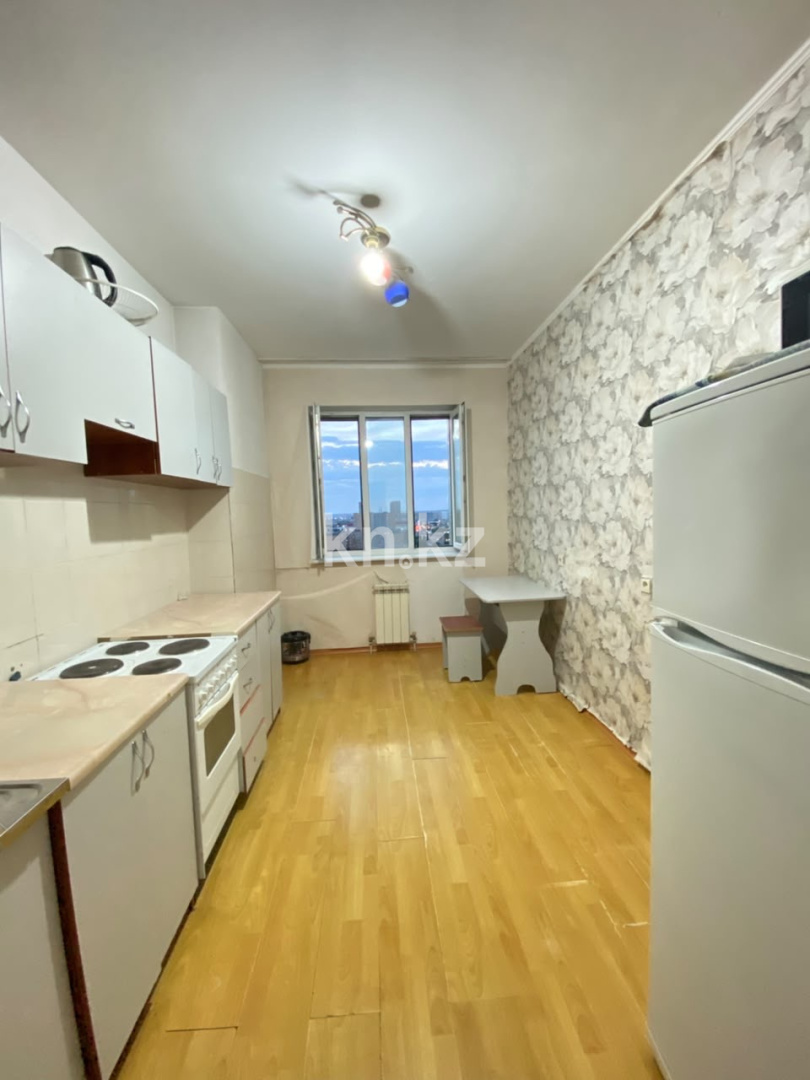 Аренда 1-комнатной квартиры, 40 м² в Астане