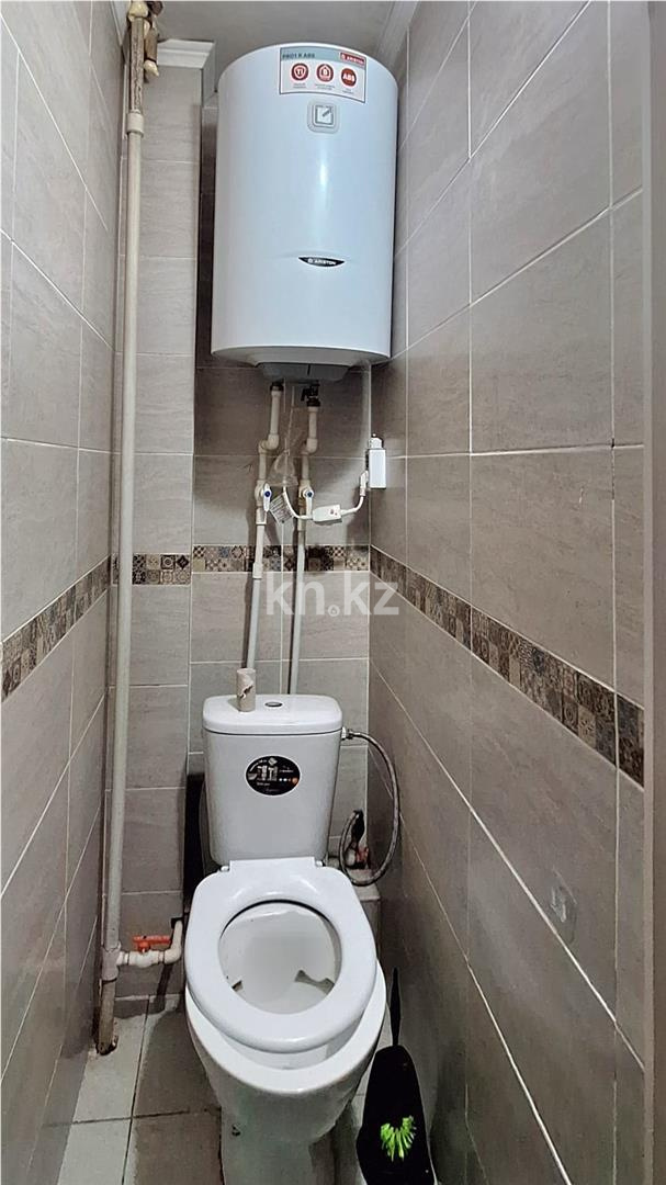 Продажа 5-комнатной квартиры, 82 м², мкр-н 16 в Караганде - фото 11