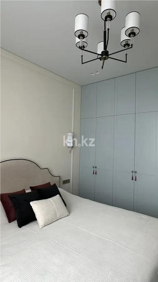 Продажа 4-комнатной квартиры, 90 м² в Астане