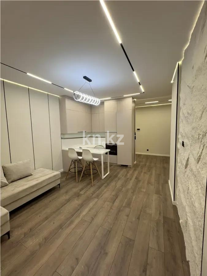 Продажа 2-комнатной квартиры, 68 м², пр. Кошкарбаева, дом  10/1 в Астане - фото 2