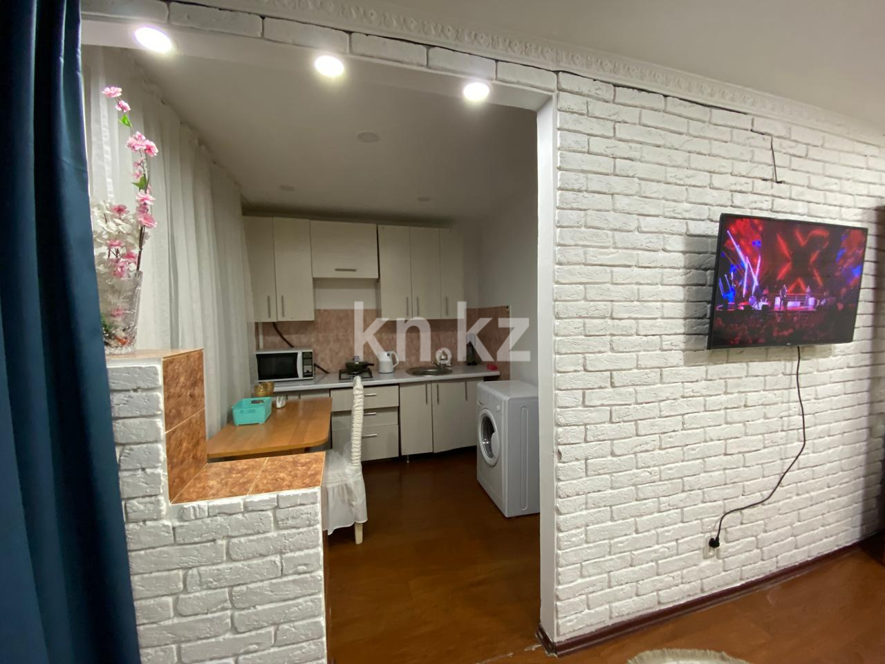 Продажа 1-комнатной квартиры, 30.7 м² в Караганде