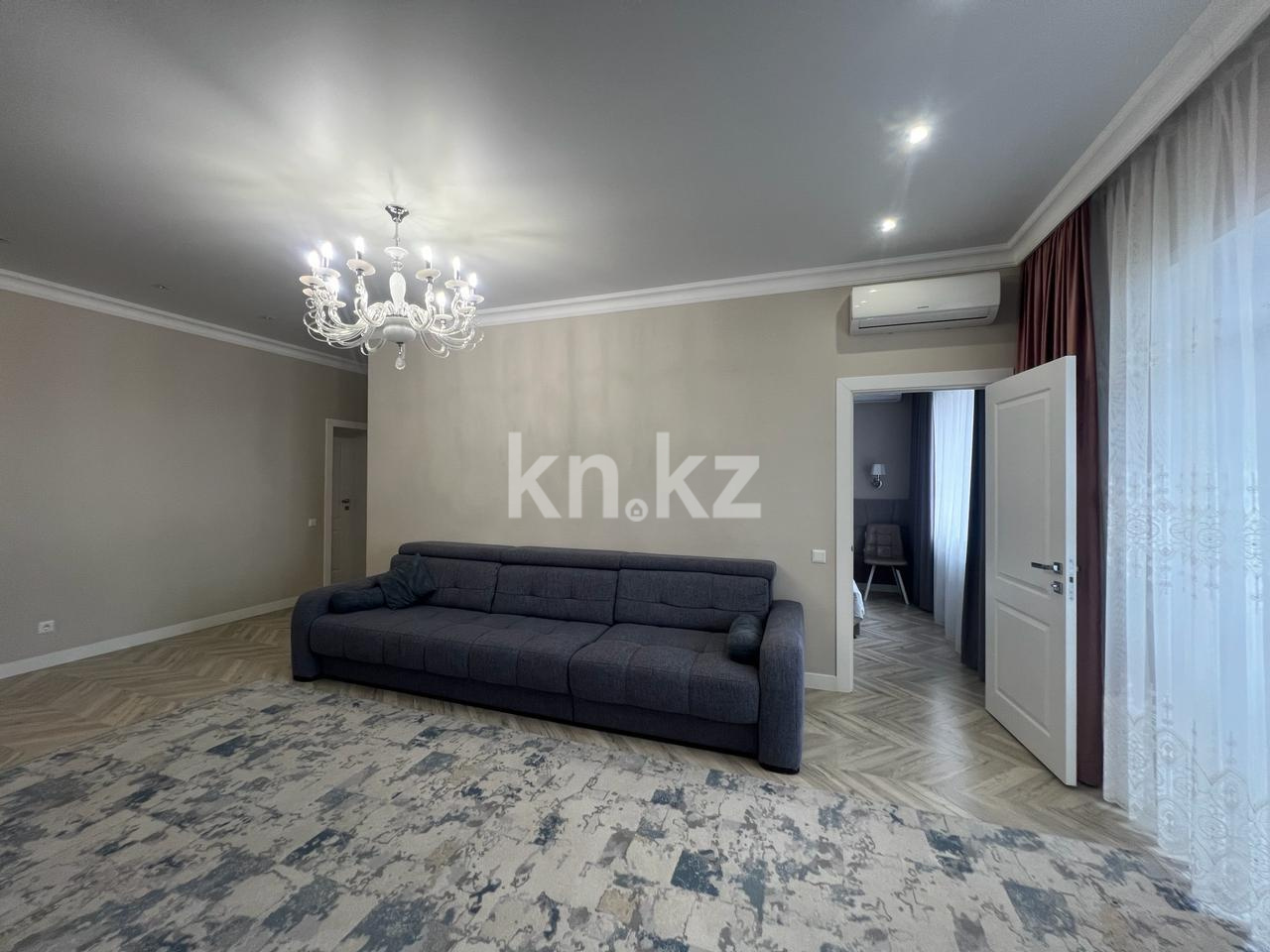 Продажа 3-комнатной квартиры, 94 м², ул. Сатыбалдина, дом  30 в Караганде - фото 3