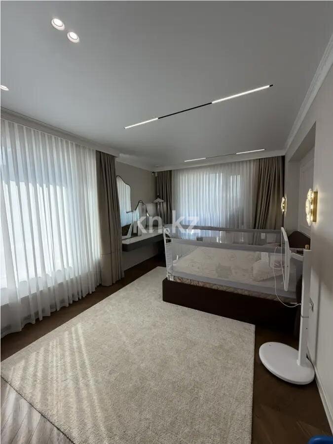 Продажа 4-комнатной квартиры, 160 м² в Алматы - фото 4