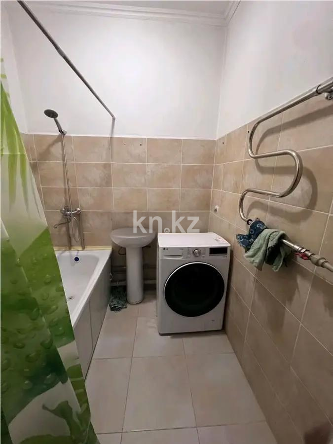 Продажа 3-комнатной квартиры, 75.8 м² в Алматы - фото 5