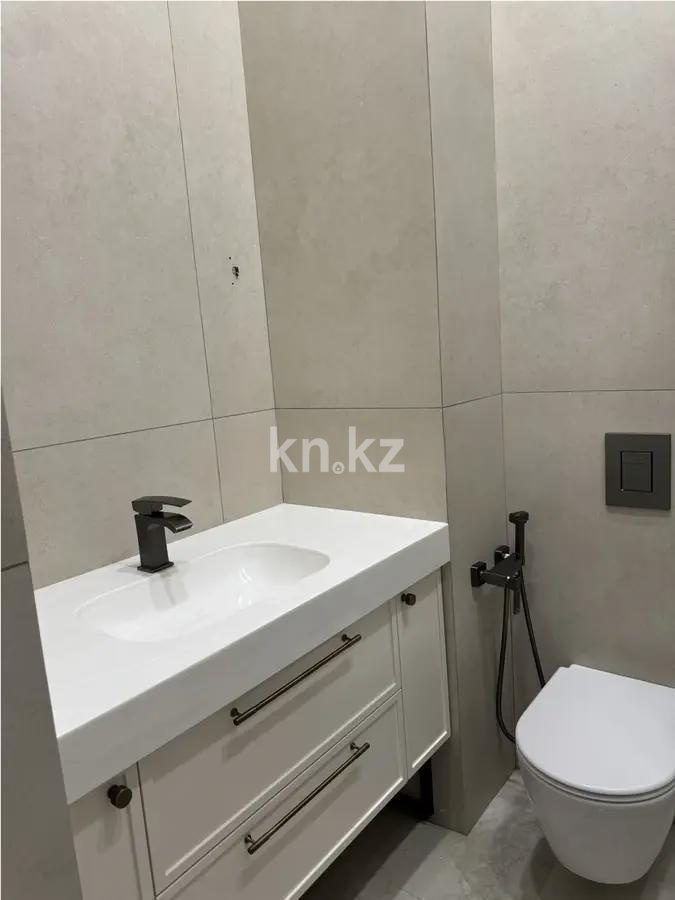 Продажа 2-комнатной квартиры, 76 м² в Алматы - фото 4