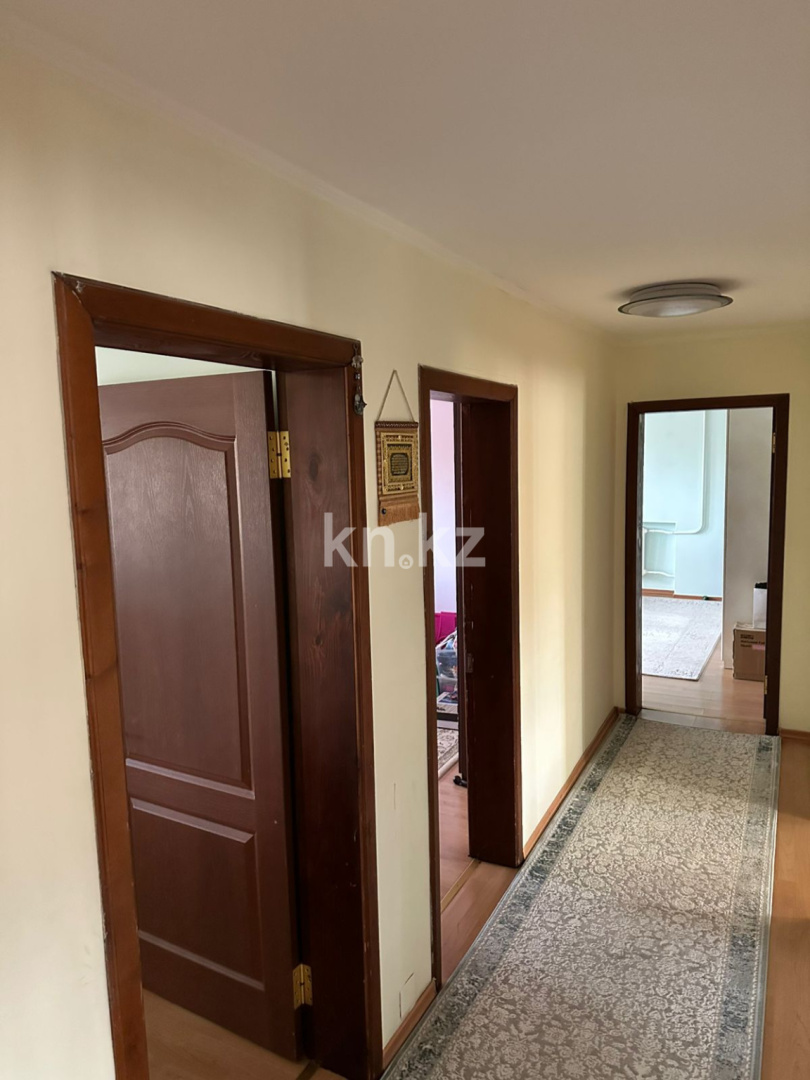 Продажа 6-комнатной квартиры, 220 м², ул. Ержанова, дом  12 в Караганде - фото 6