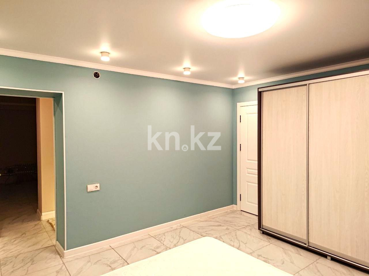 Продажа 9-комнатного дома, 450 м², мкр-н Алтын Арка в Караганде - фото 12