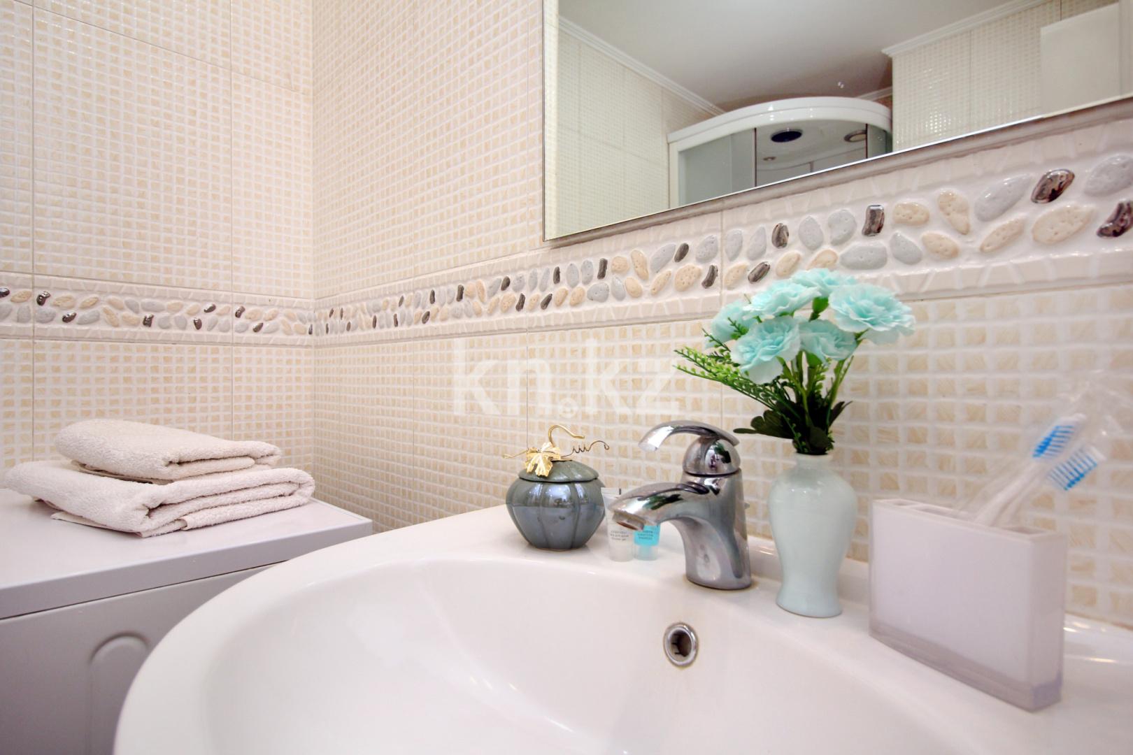 Аренда 1-комнатной квартиры посуточно, 50 м², ул. Хусаинова, дом  225 - ул. Розыбакиева в Алматы - фото 18