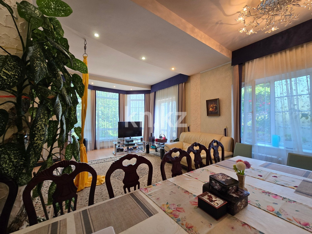 Продажа 5-комнатного дома, 209 м², ул. Ладушкина, дом  173 в Алматы - фото 23