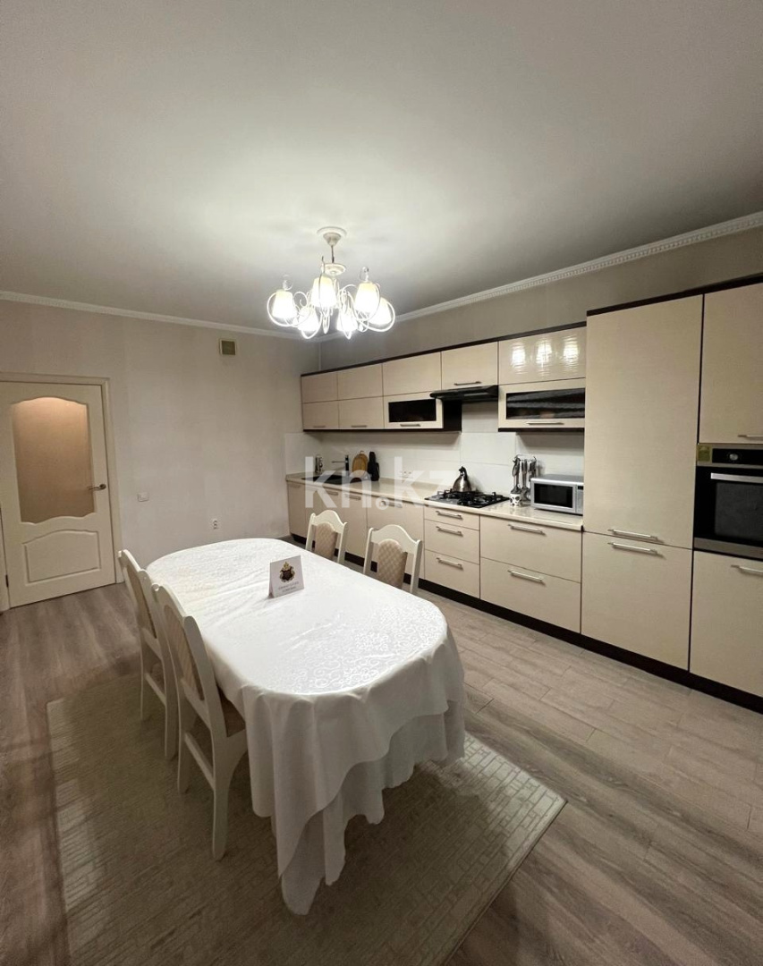 Продажа 2-комнатной квартиры, 78 м², ул. Радостовца в Алматы - фото 7