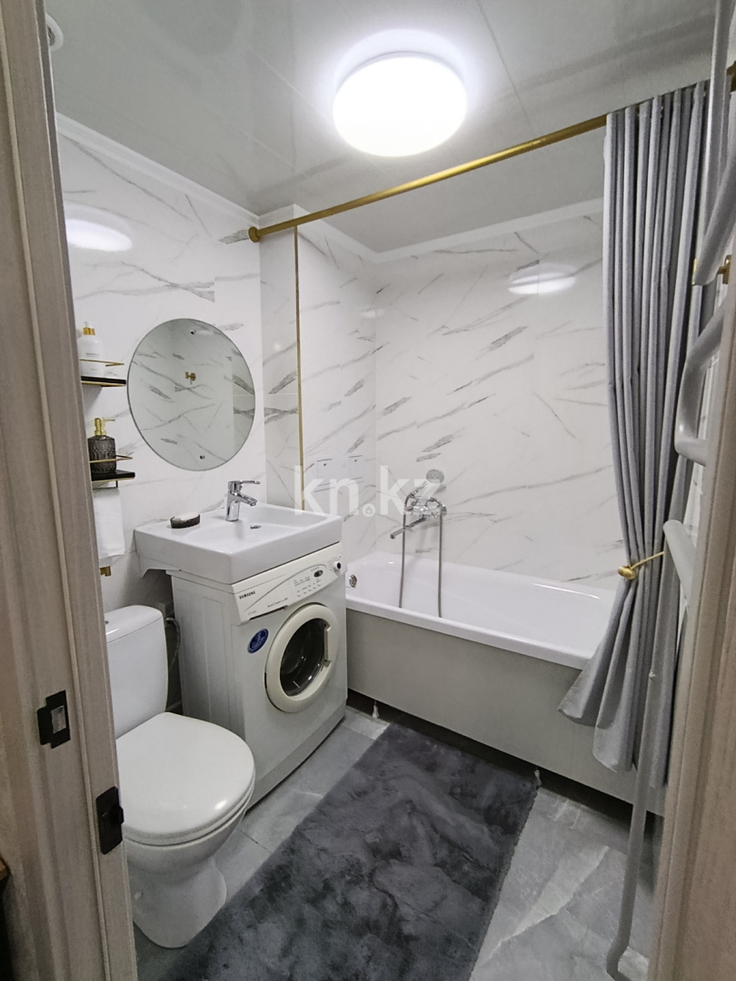 Продажа 2-комнатной квартиры, 48.3 м², ул. Виноградова, дом  19 в Усть-Каменогорске - фото 6