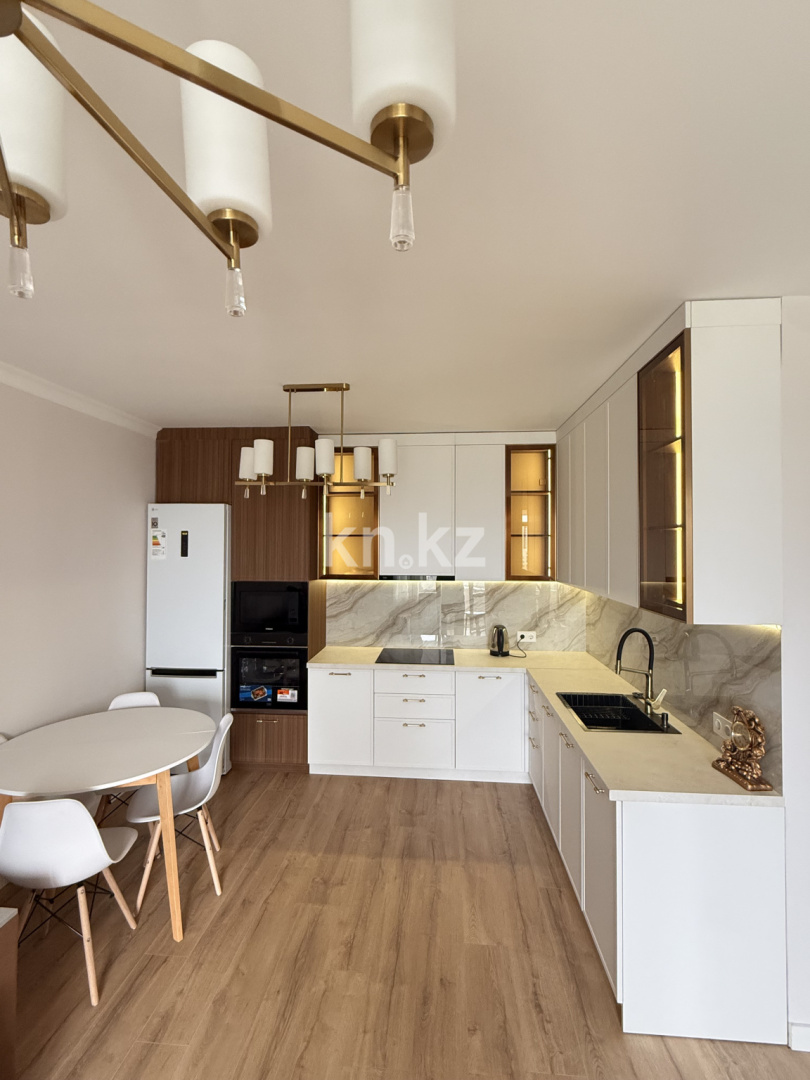 Аренда 2-комнатной квартиры, 55 м², ул. Туркестан, дом  4б - ул. Алматы в Астане